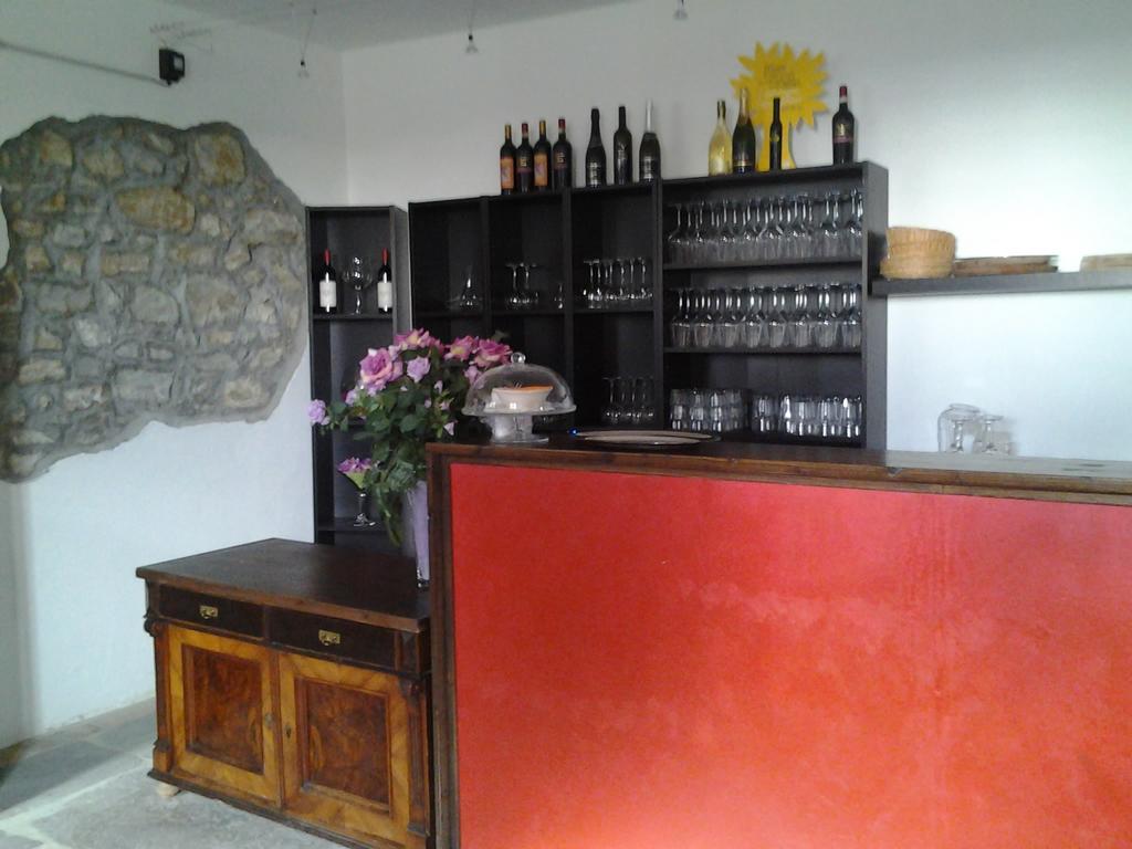 Ruttàrs Agriturismo Casa Delle Rose Winery מראה חיצוני תמונה