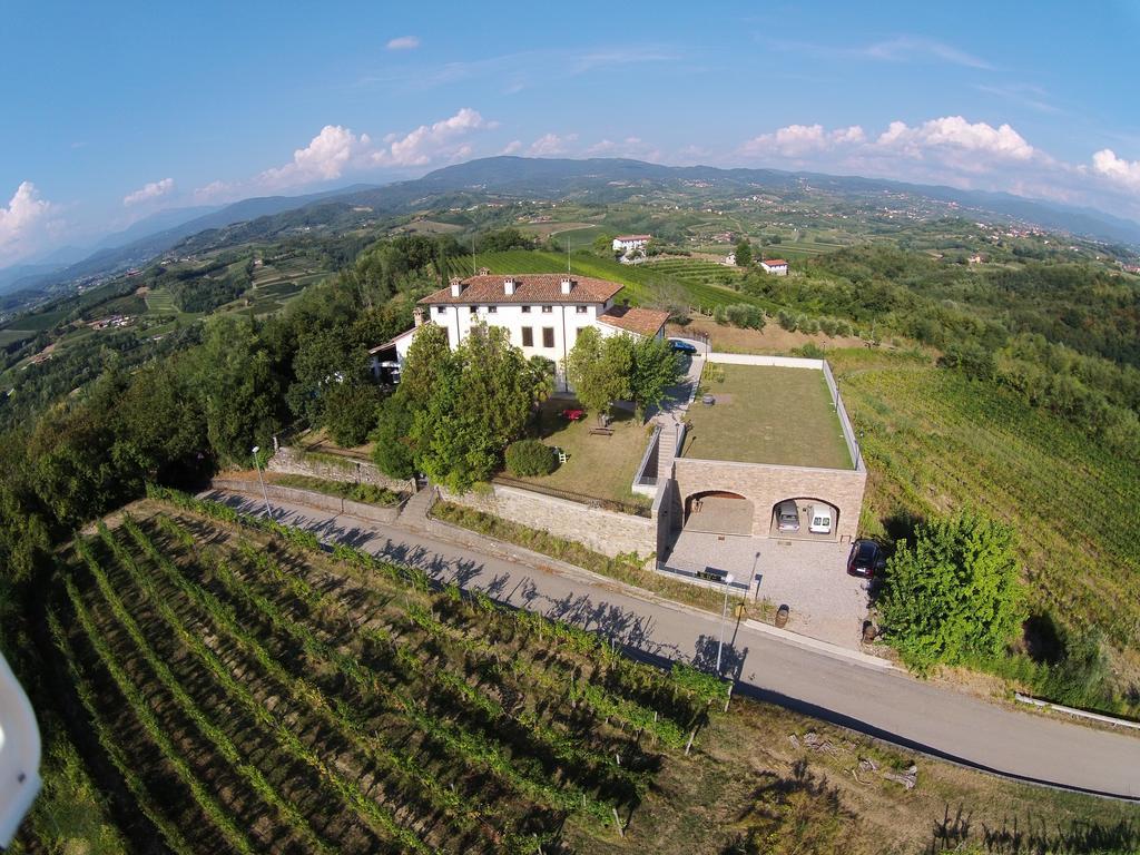 Ruttàrs Agriturismo Casa Delle Rose Winery מראה חיצוני תמונה