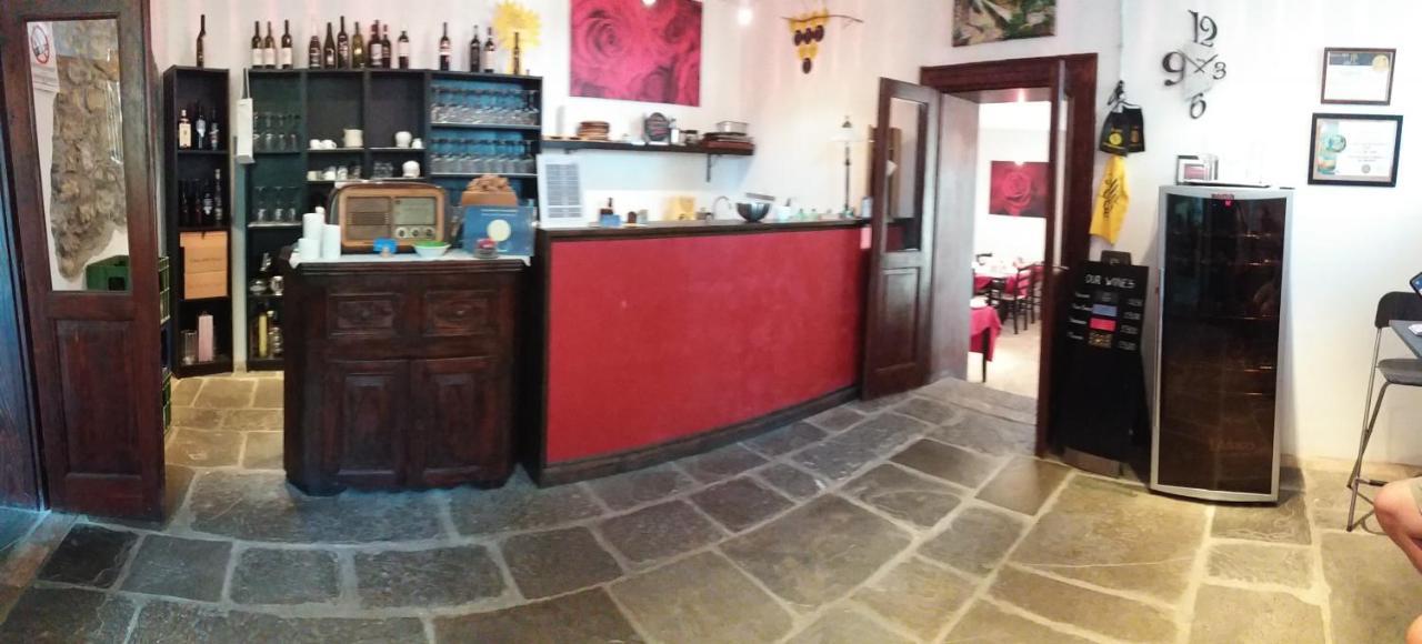 Ruttàrs Agriturismo Casa Delle Rose Winery מראה חיצוני תמונה